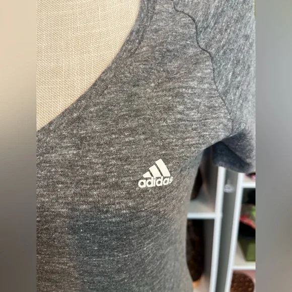 Top - Picture 2 of 6